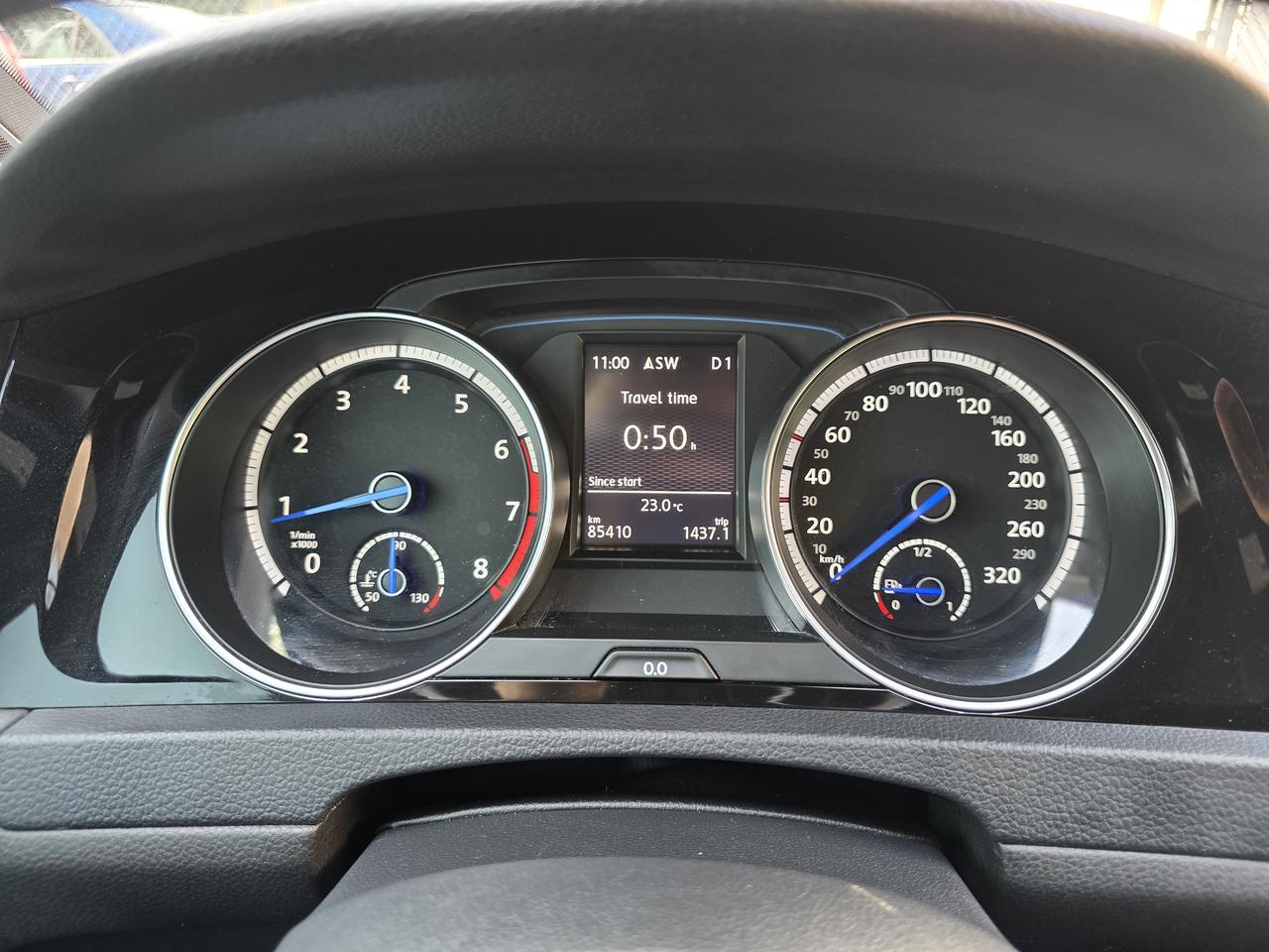 2016 Volkswagen Golf R Base Photo