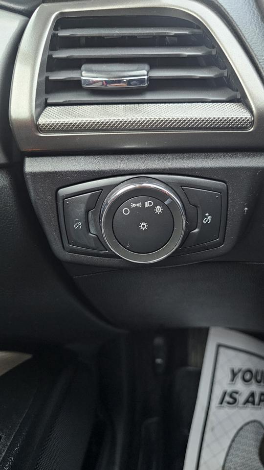 2017 Ford Fusion S Photo