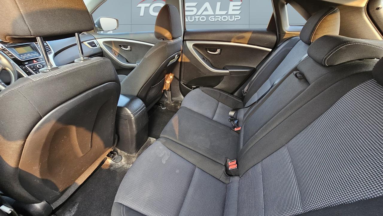 2014 Hyundai Elantra GT GL Photo