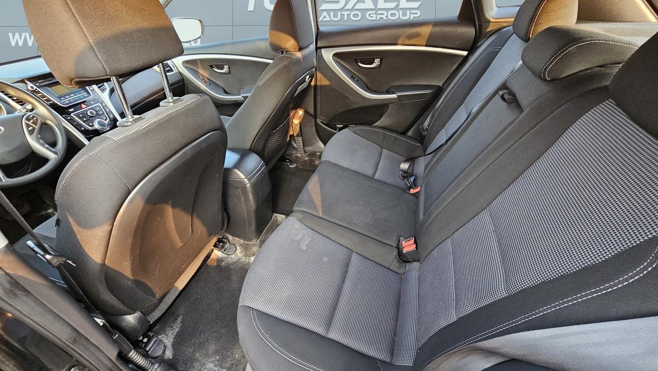 2014 Hyundai Elantra GT GL Photo