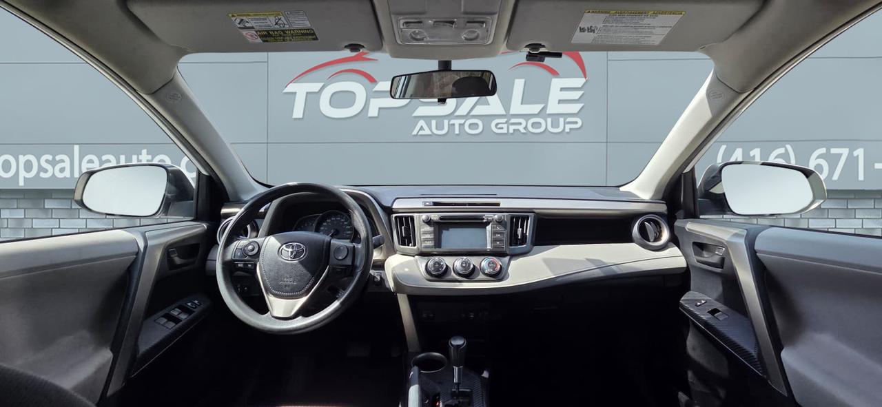 2013 Toyota RAV4 LE Photo