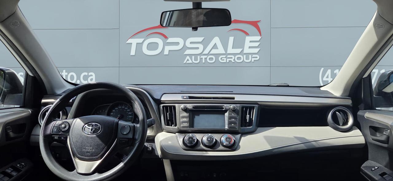 2013 Toyota RAV4 LE Photo