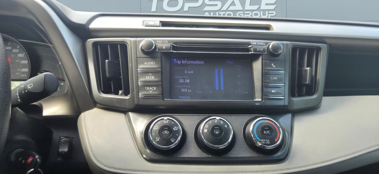 2013 Toyota RAV4 LE Photo