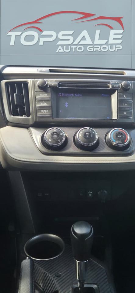 2013 Toyota RAV4 LE Photo