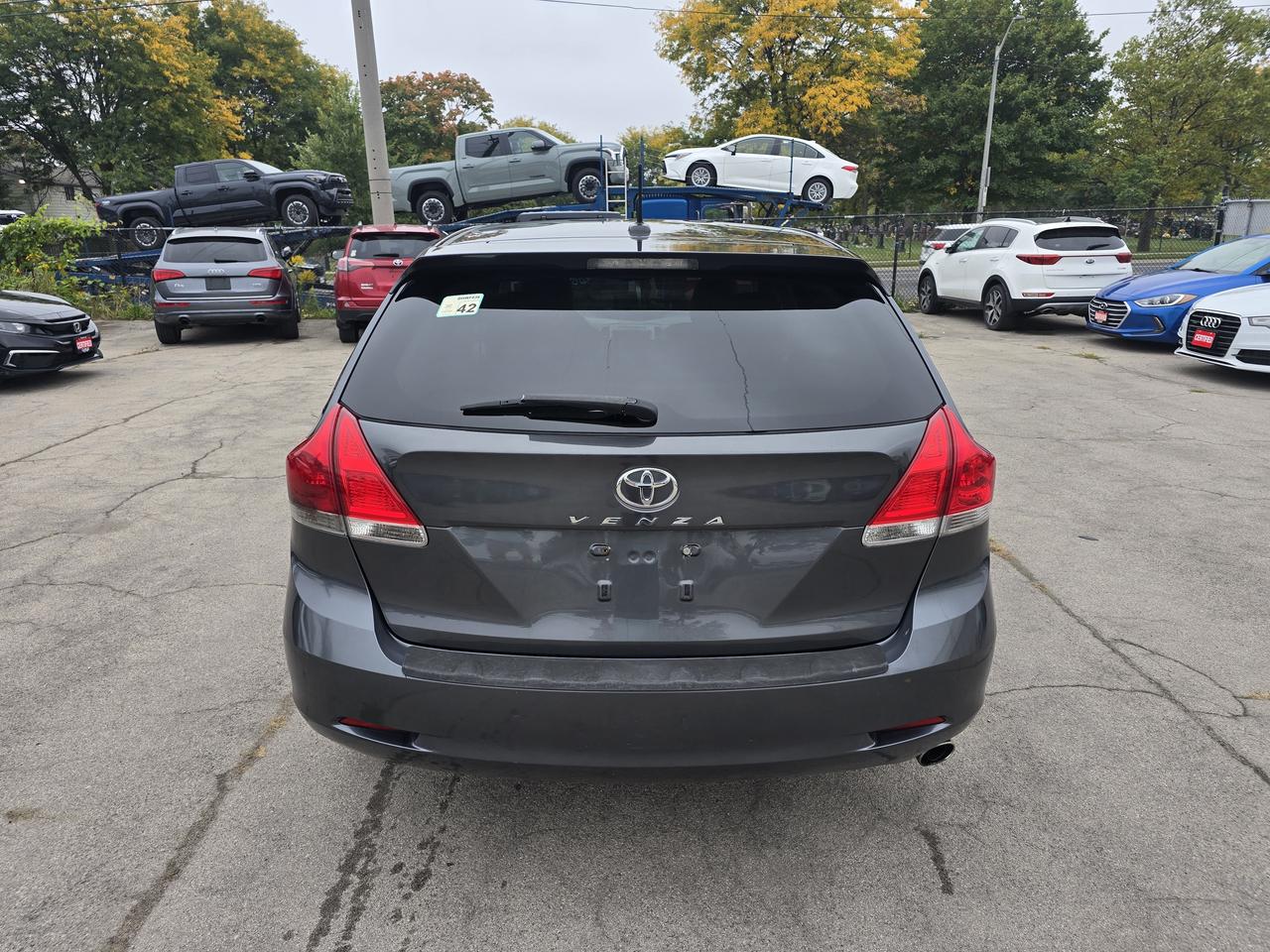 2012 Toyota Venza LE I4 Photo