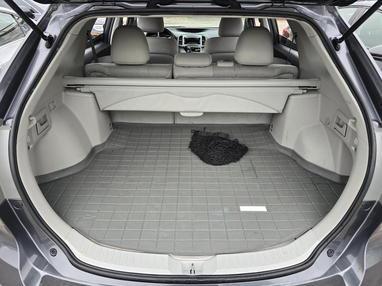 2012 Toyota Venza LE I4 Photo