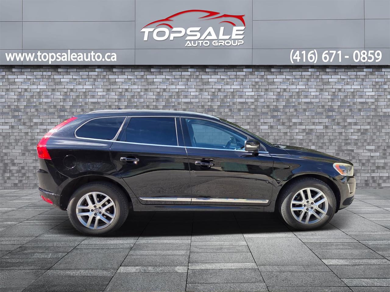 2017 Volvo XC60 T6 Drive-E Premier Photo