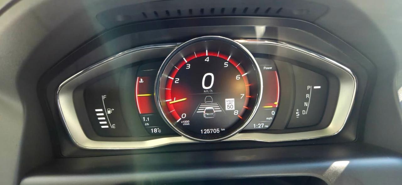 2017 Volvo XC60 T6 Drive-E Premier Photo