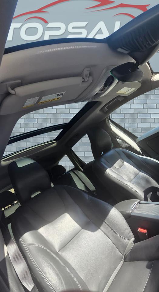 2017 Volvo XC60 T6 Drive-E Premier Photo