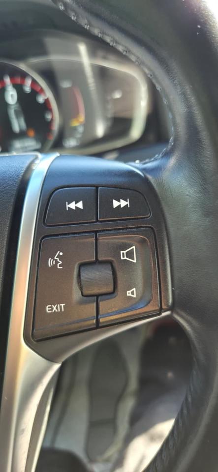 2017 Volvo XC60 T6 Drive-E Premier Photo