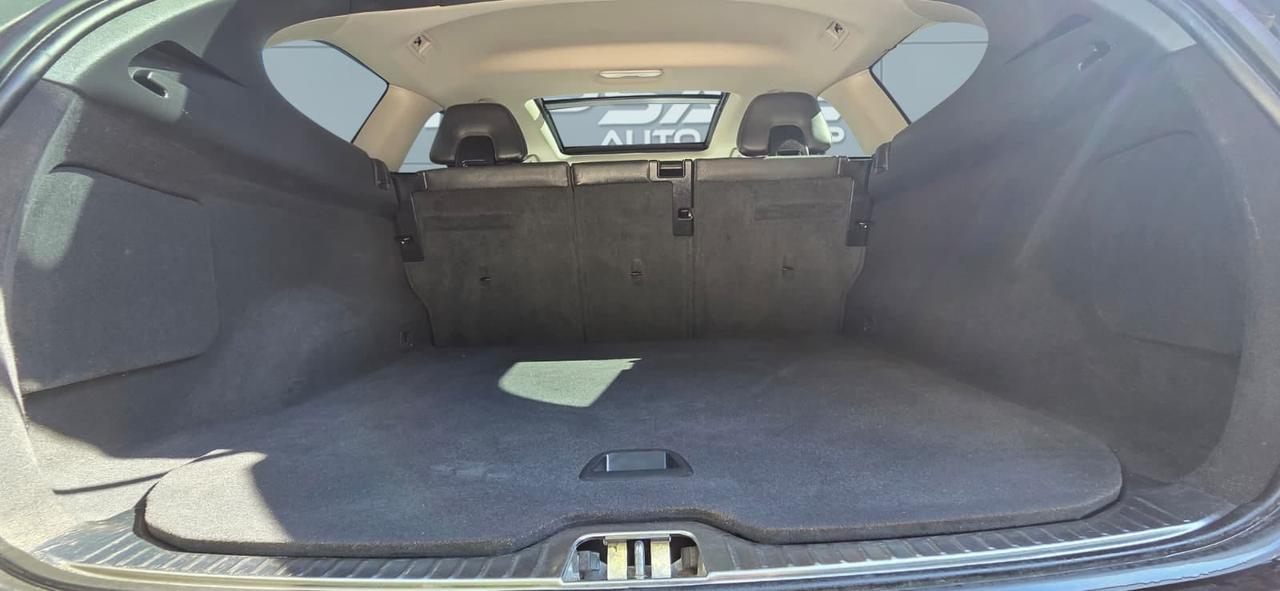 2017 Volvo XC60 T6 Drive-E Premier Photo