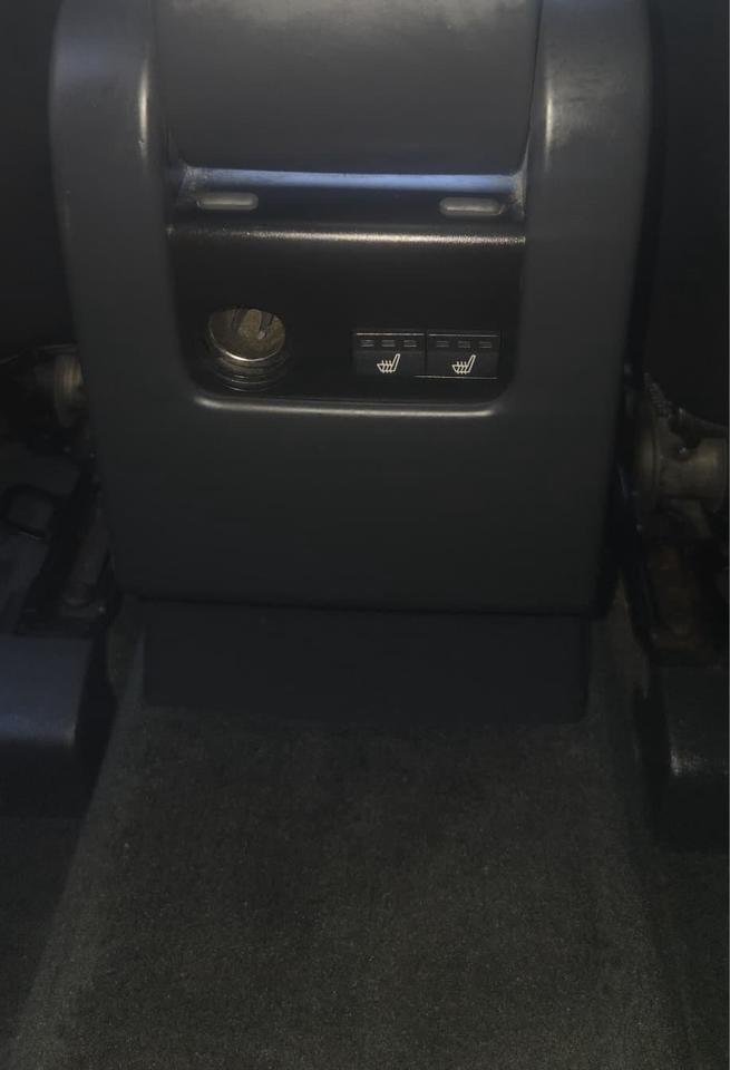 2017 Volvo XC60 T6 Drive-E Premier Photo