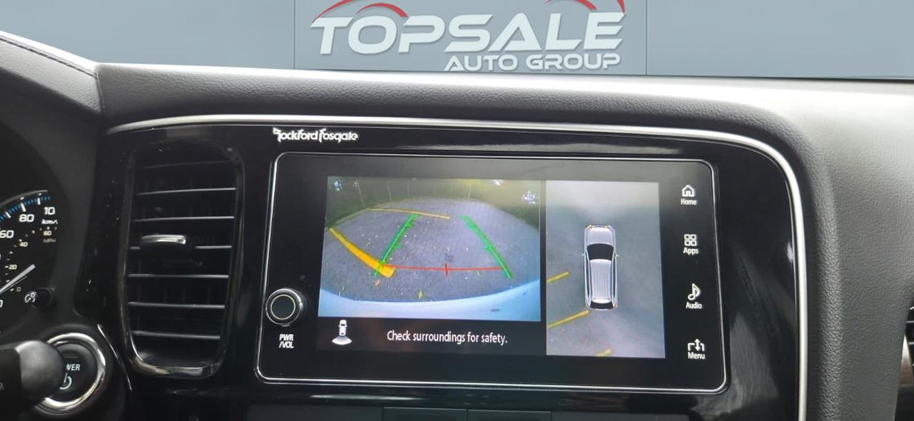 2018 Mitsubishi Outlander Plug-In Hybrid SEL Photo