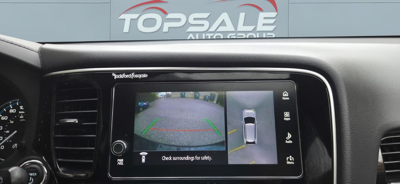 2018 Mitsubishi Outlander Plug-In Hybrid SEL Photo