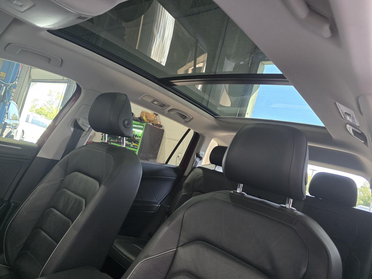 2019 Volkswagen Tiguan Highline 4MOTION Photo