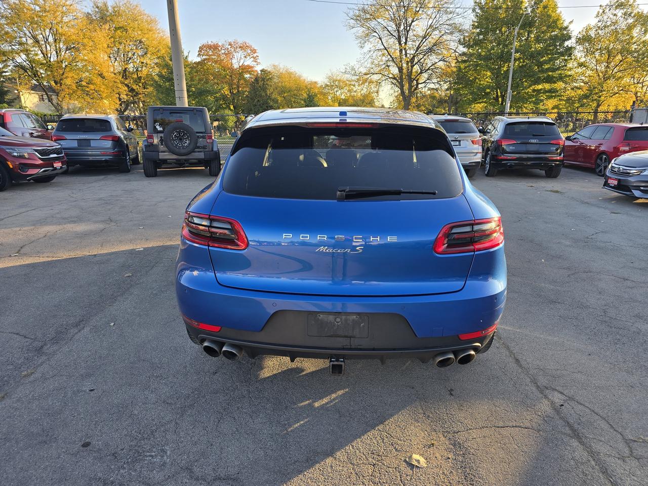 2015 Porsche Macan S Photo