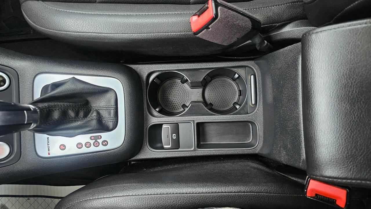 2017 Volkswagen Tiguan COMFORTLINE Photo