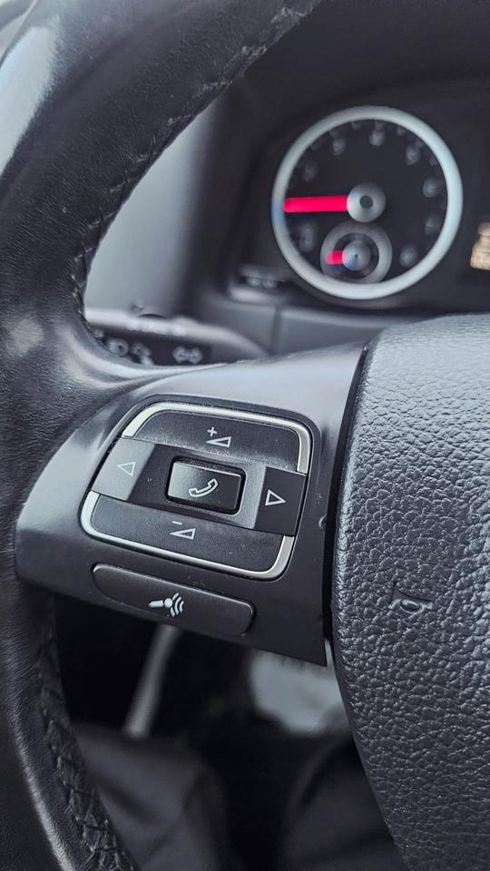 2017 Volkswagen Tiguan COMFORTLINE Photo