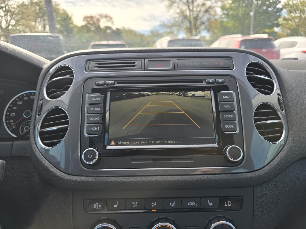 2014 Volkswagen Tiguan S Photo