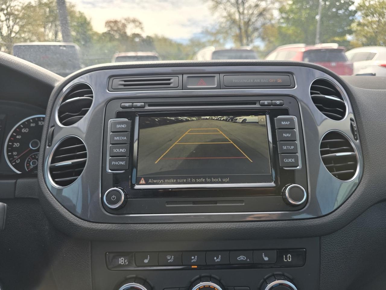 2014 Volkswagen Tiguan S Photo