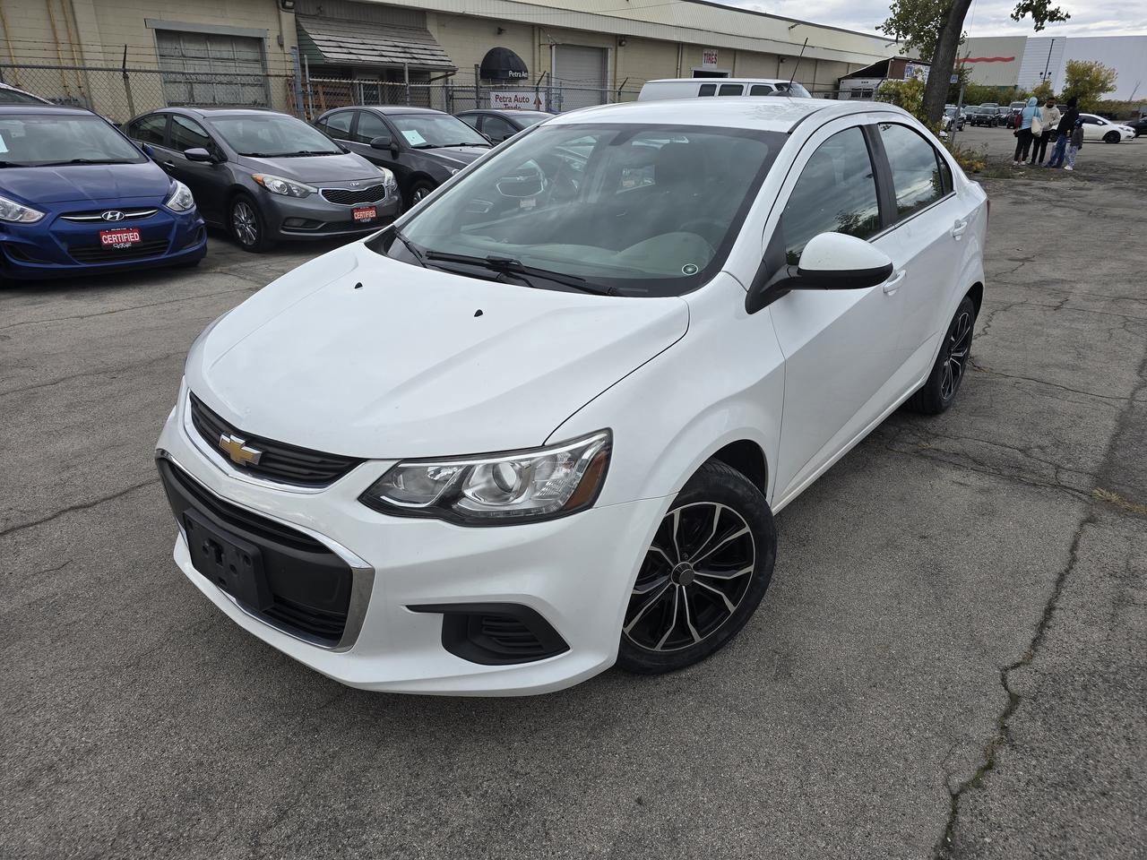 2017 Chevrolet Sonic LT Photo