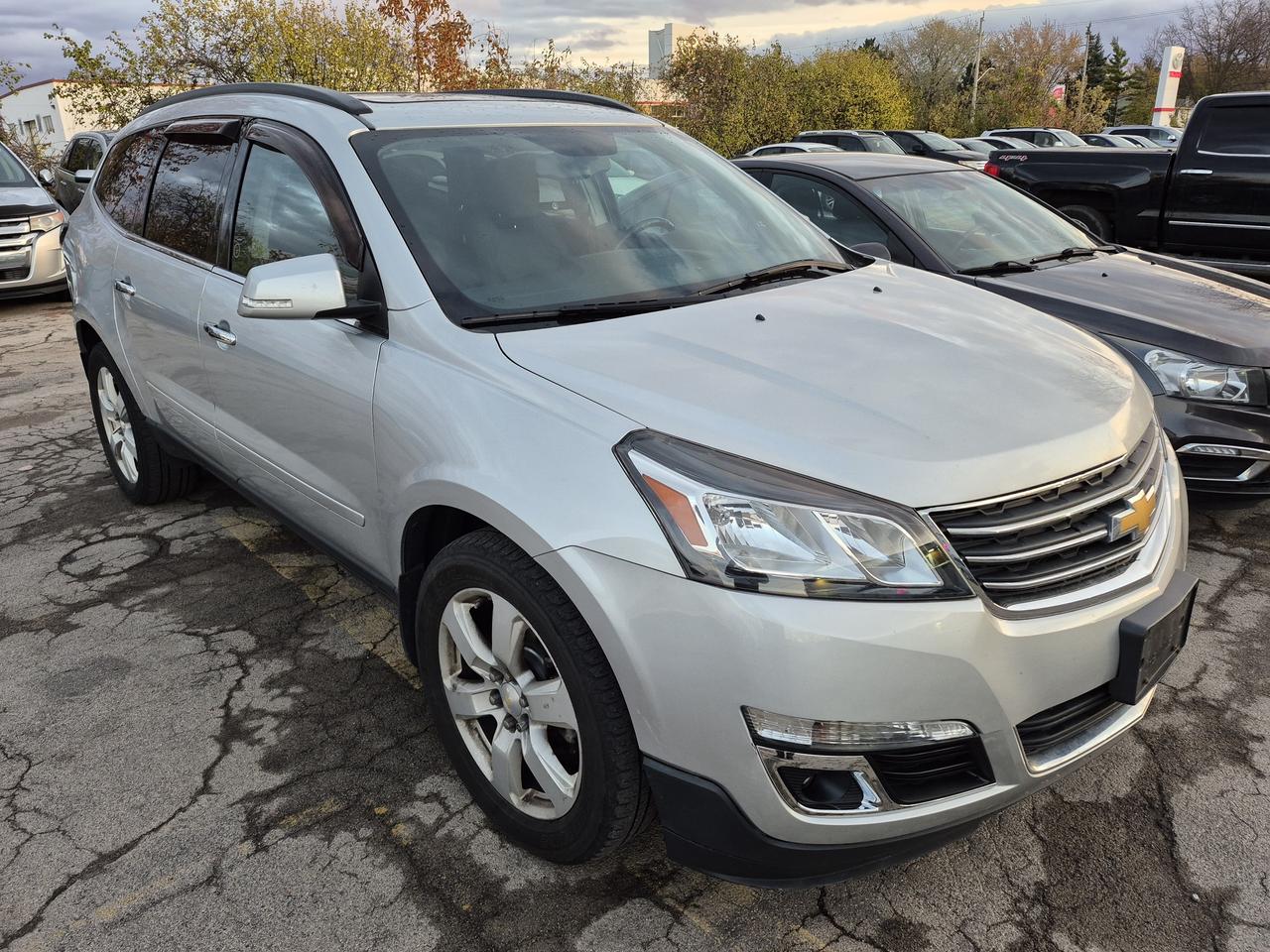 2016 Chevrolet Traverse 1LT Photo