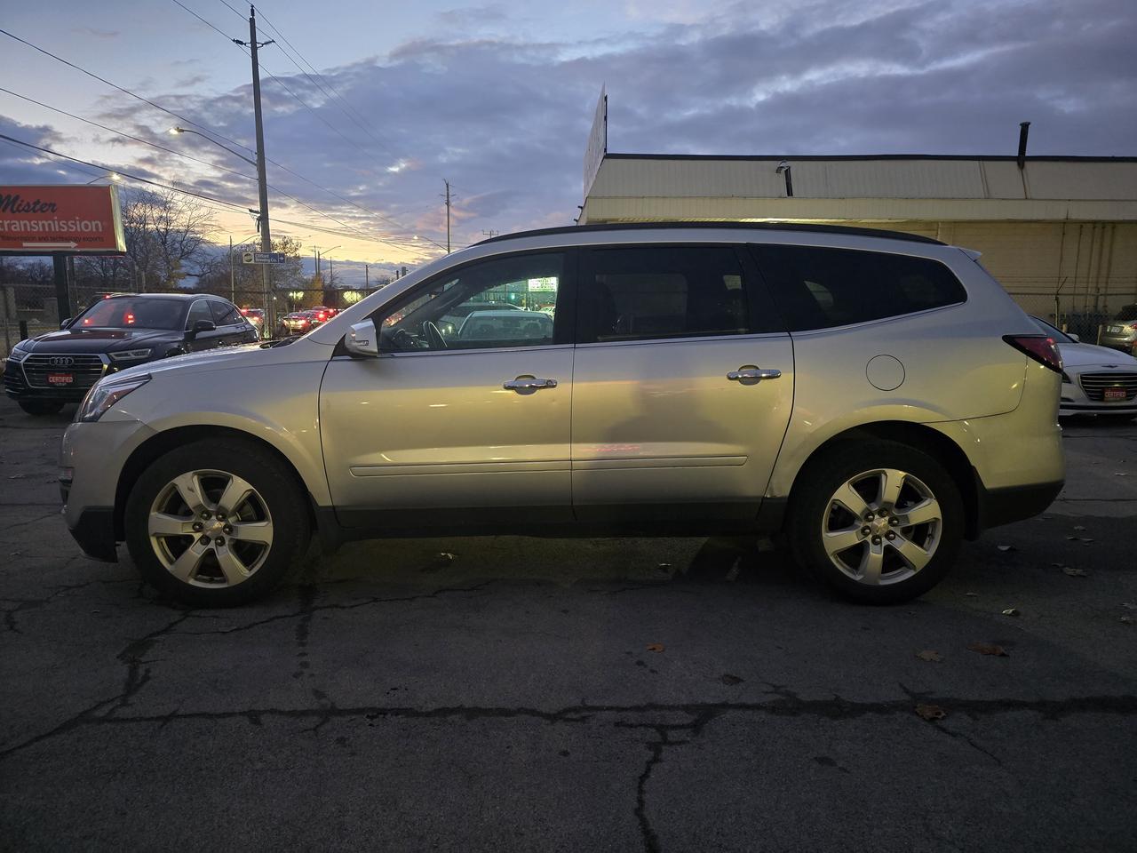 2016 Chevrolet Traverse 1LT Photo