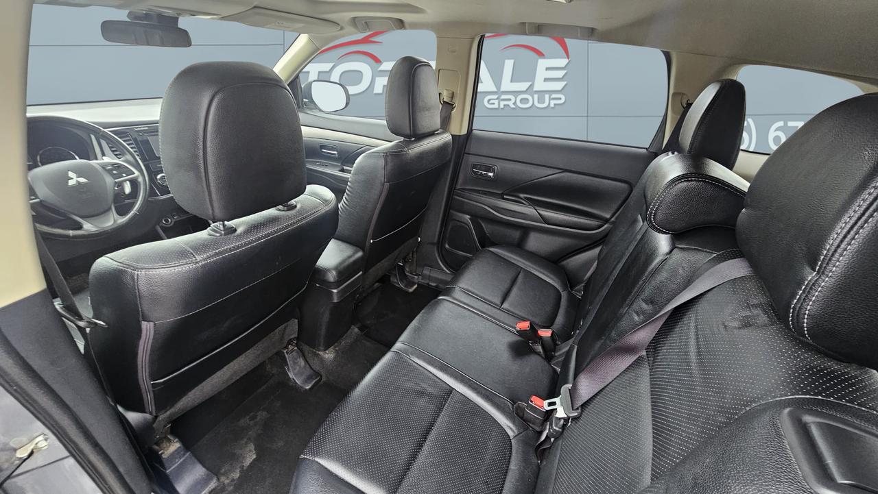 2015 Mitsubishi Outlander GT Photo