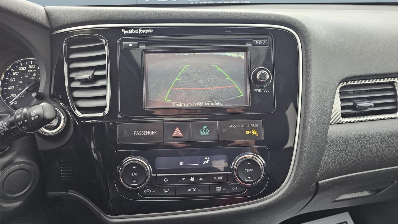 2015 Mitsubishi Outlander GT Photo