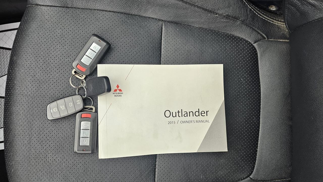 2015 Mitsubishi Outlander GT Photo
