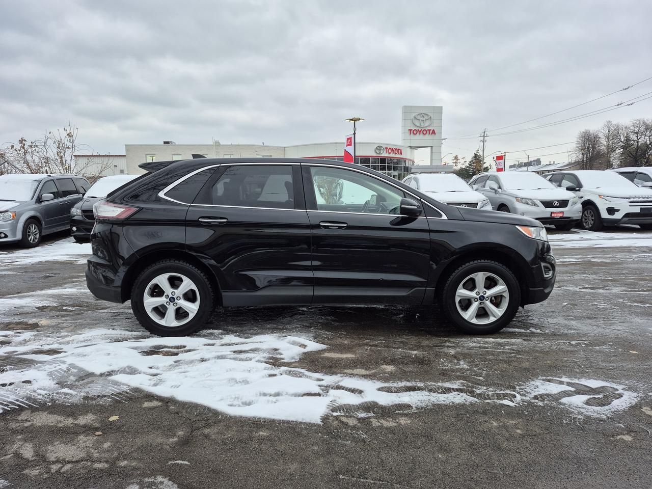 2018 Ford Edge Titanium Photo