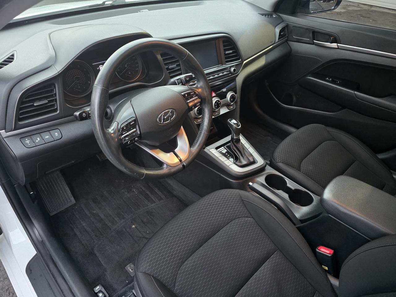 2019 Hyundai Elantra Limited Photo