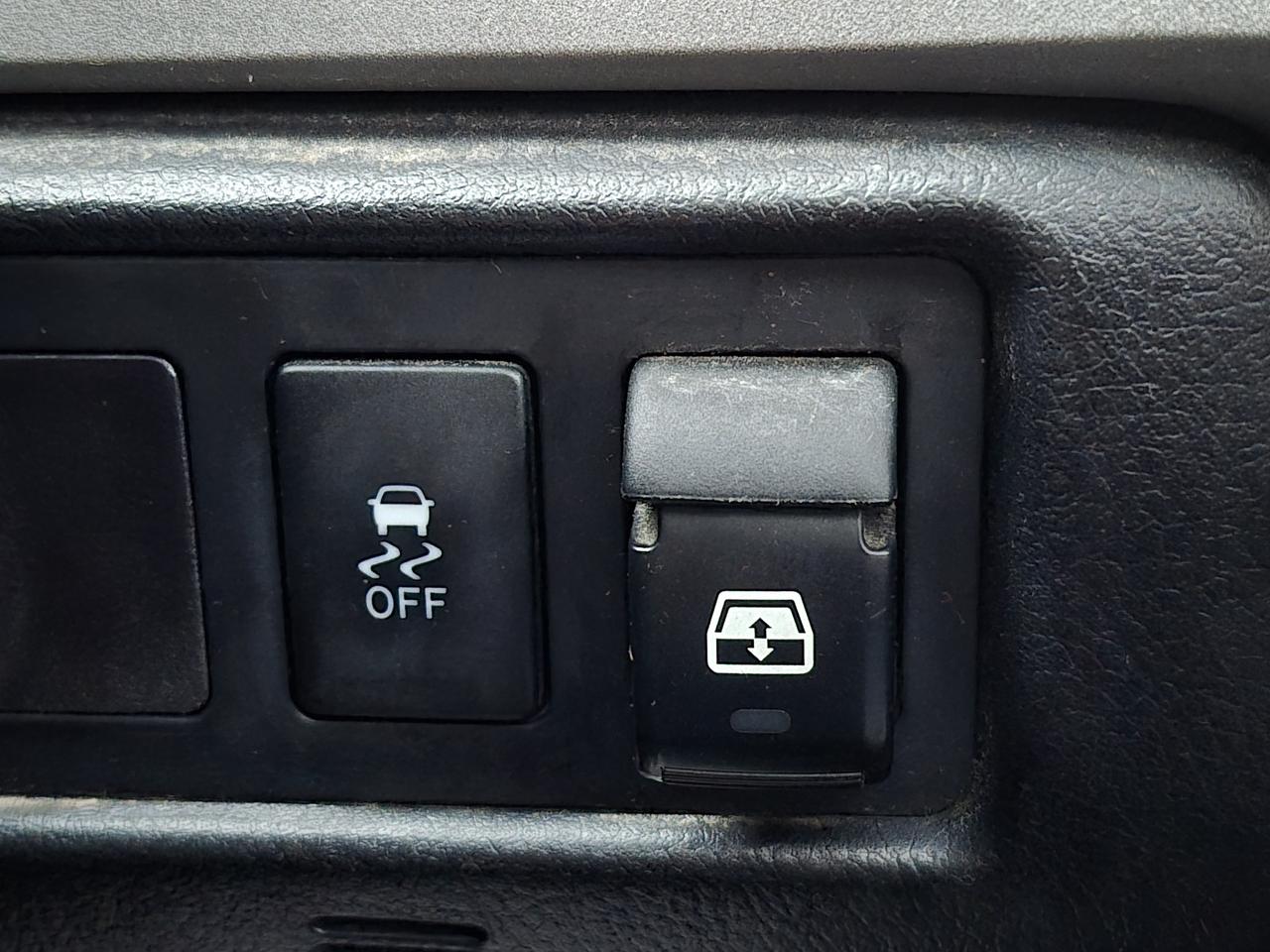 2011 Toyota Tundra Tundra-Grade Photo