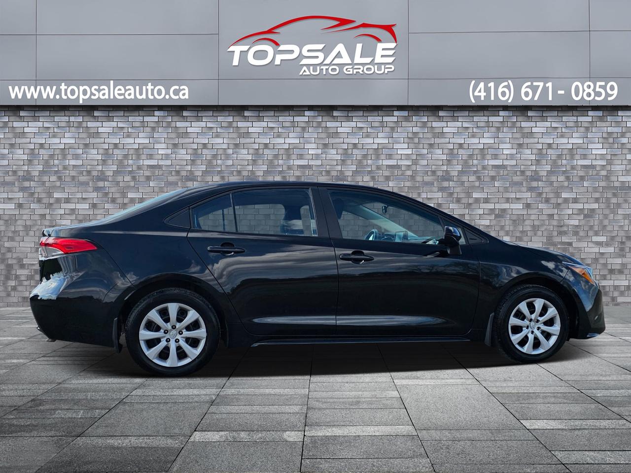 2022 Toyota Corolla LE Photo