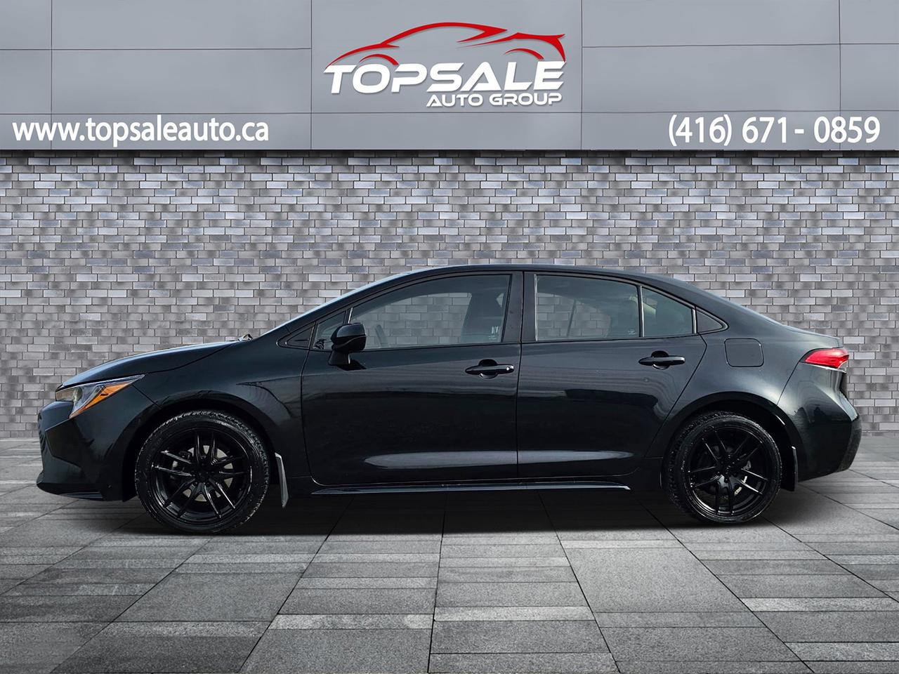 2022 Toyota Corolla LE Photo