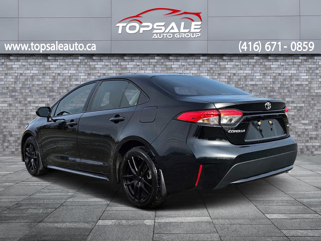 2022 Toyota Corolla LE Photo2