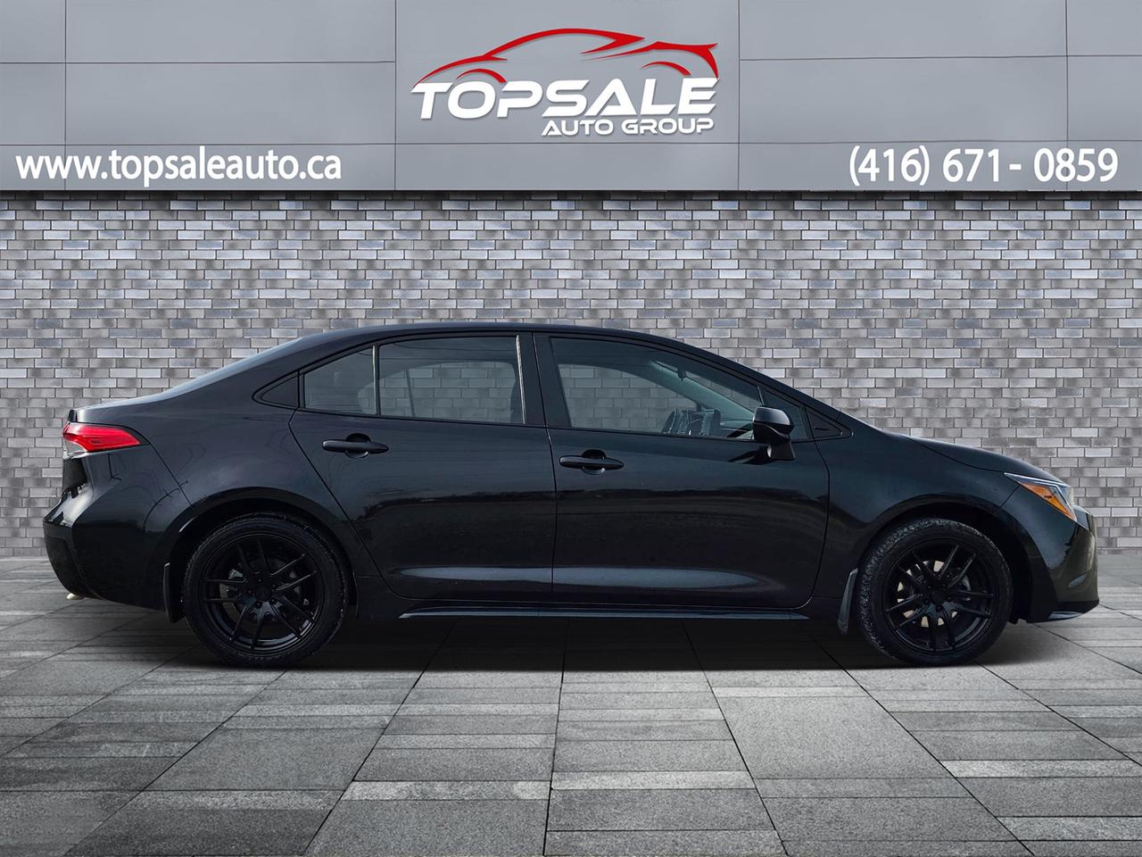 2022 Toyota Corolla LE Photo