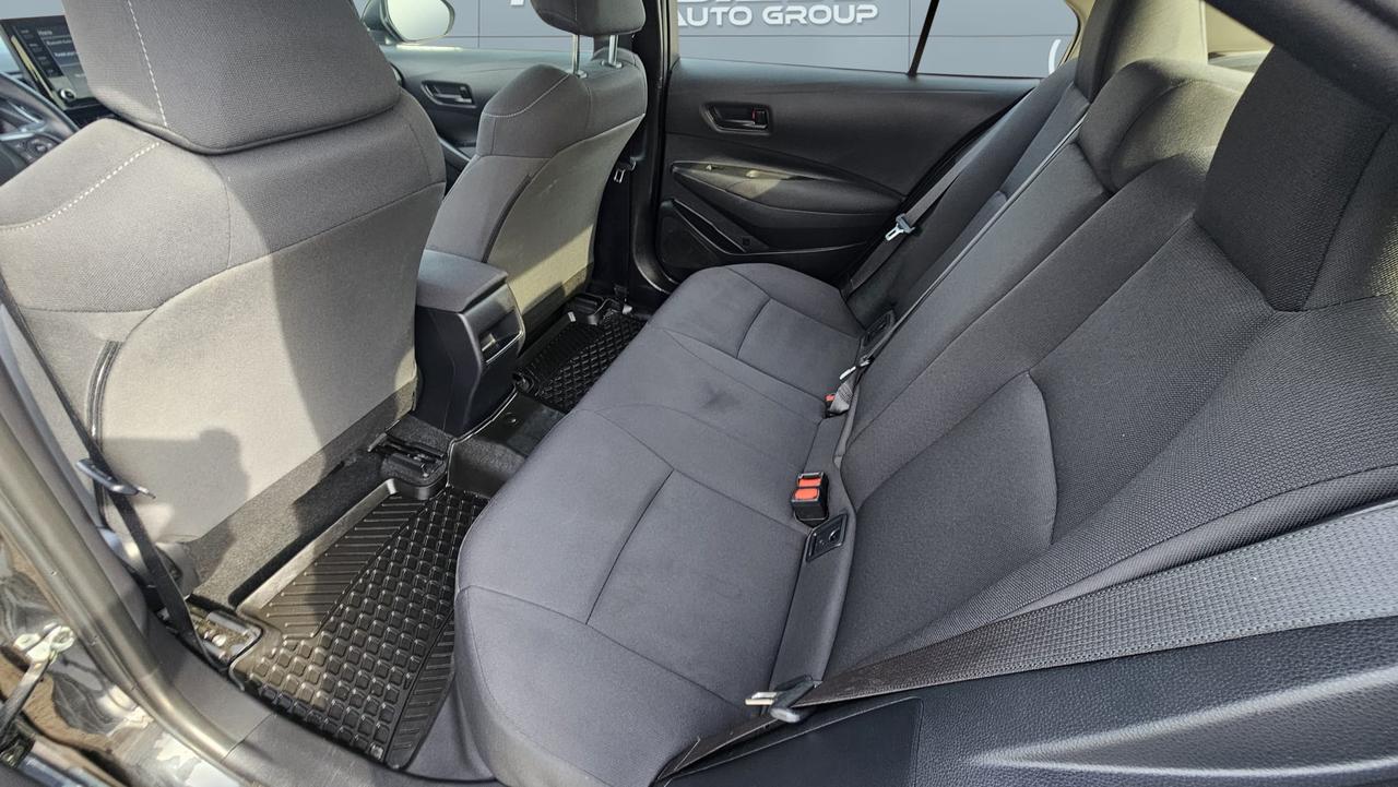 2022 Toyota Corolla LE Photo