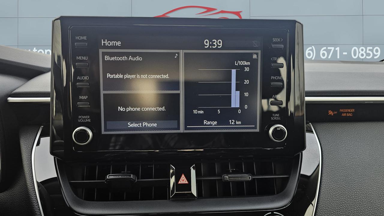 2022 Toyota Corolla LE Photo