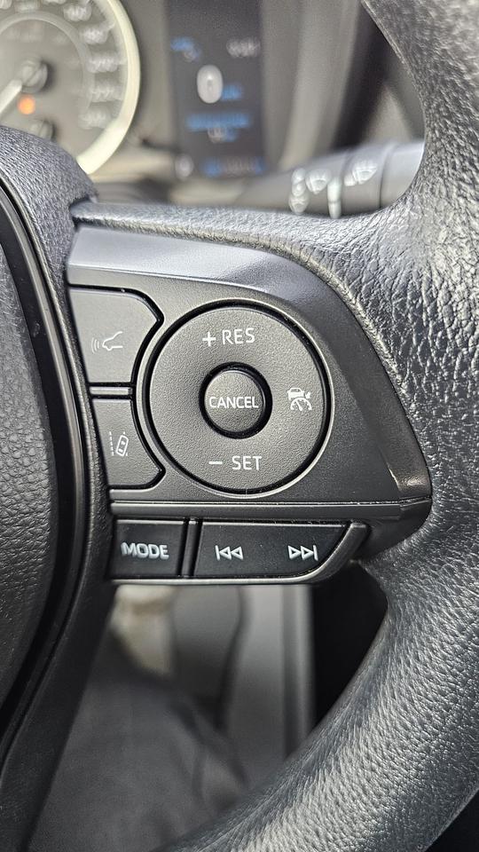 2022 Toyota Corolla LE Photo