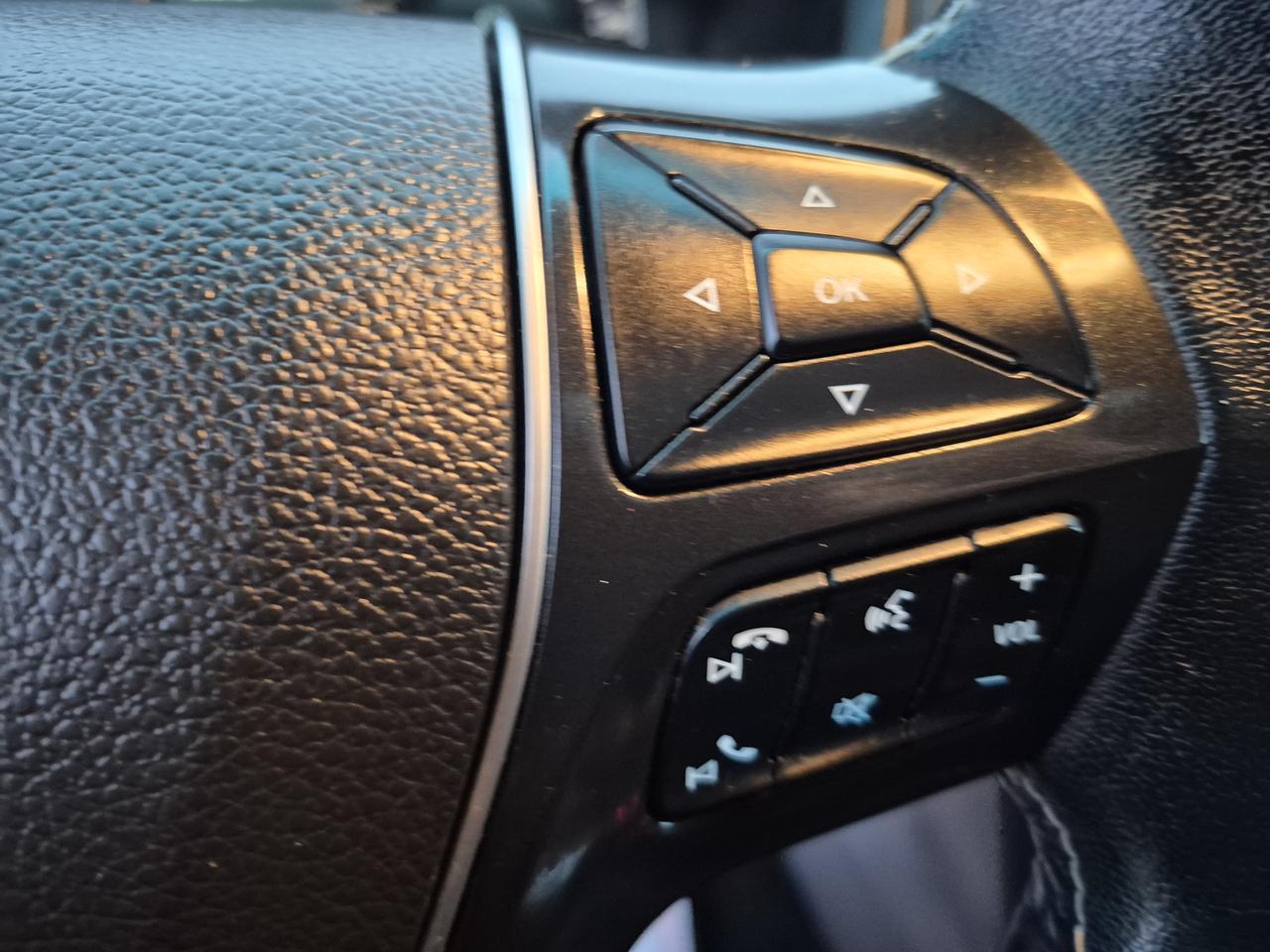 2017 Ford Explorer Platinum Photo