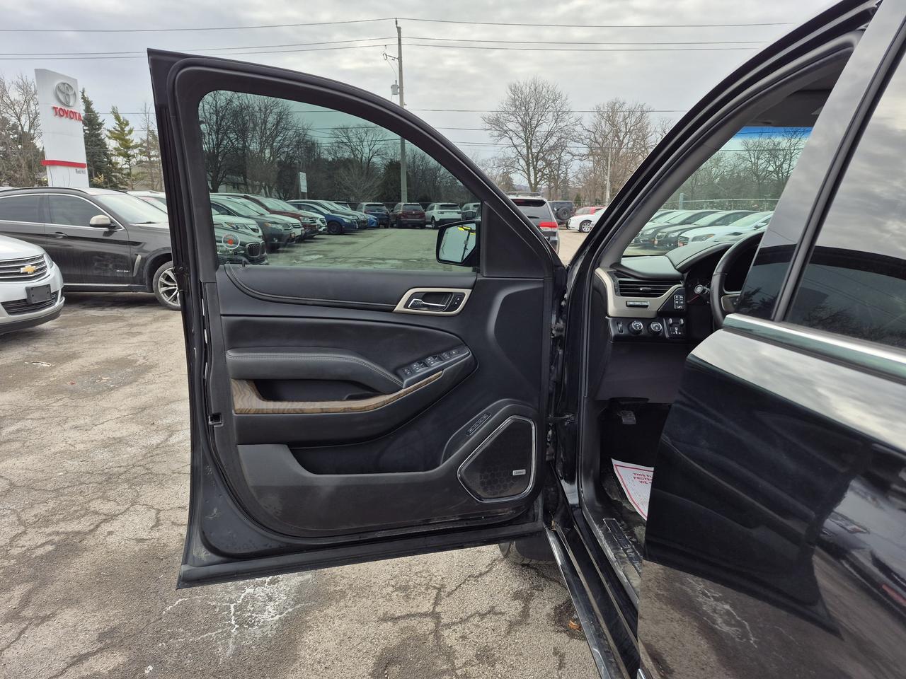 2018 GMC Yukon Denali Photo