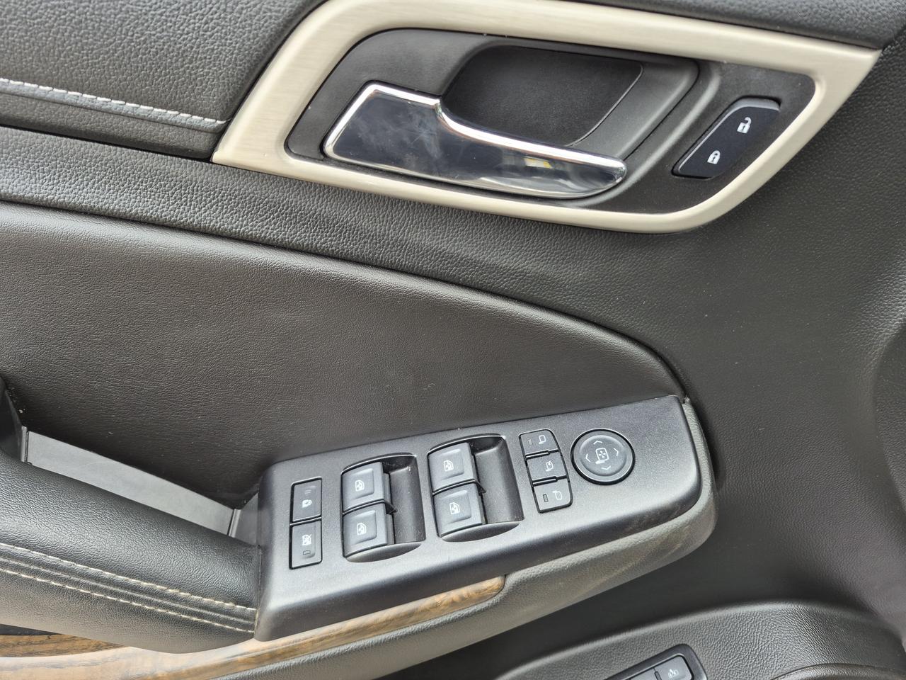 2018 GMC Yukon Denali Photo