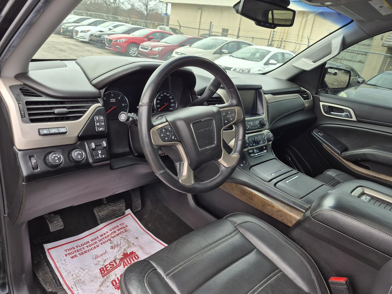 2018 GMC Yukon Denali Photo