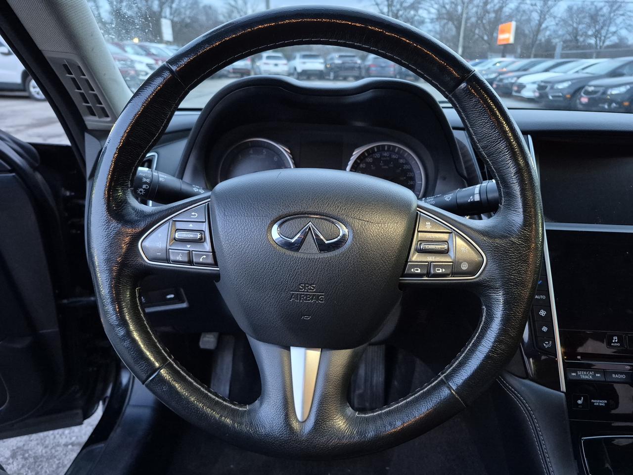 2017 Infiniti Q50 Premium Photo