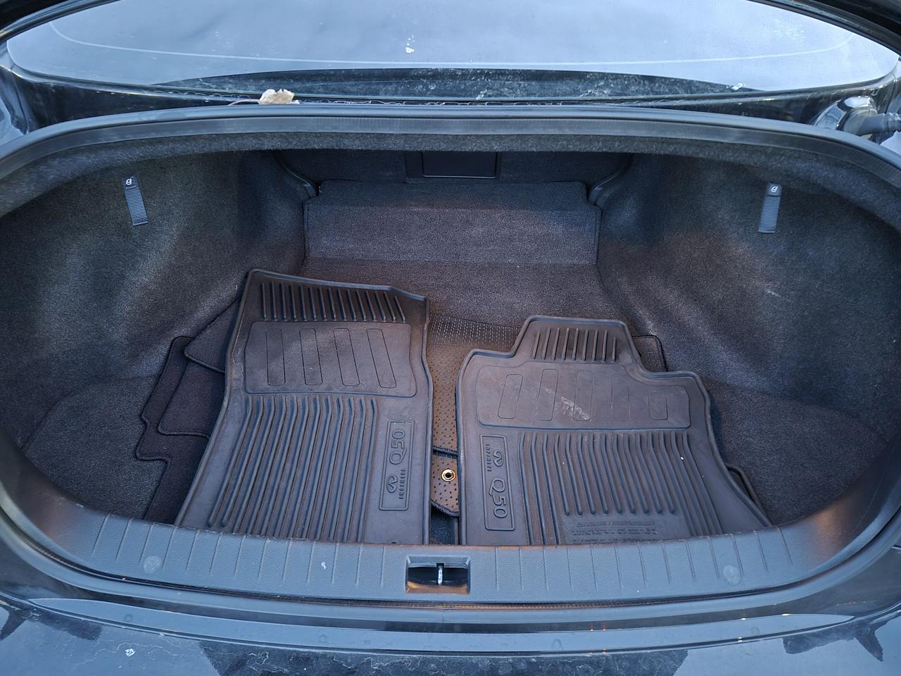 2017 Infiniti Q50 Premium Photo