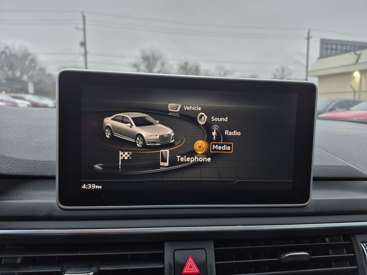 2018 Audi A4 Progressiv Photo