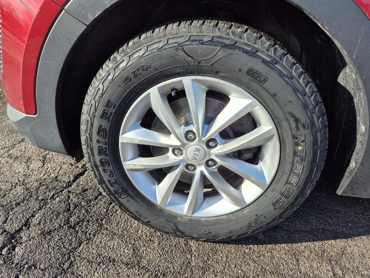 2015 Hyundai Santa Fe Sport GLS Photo