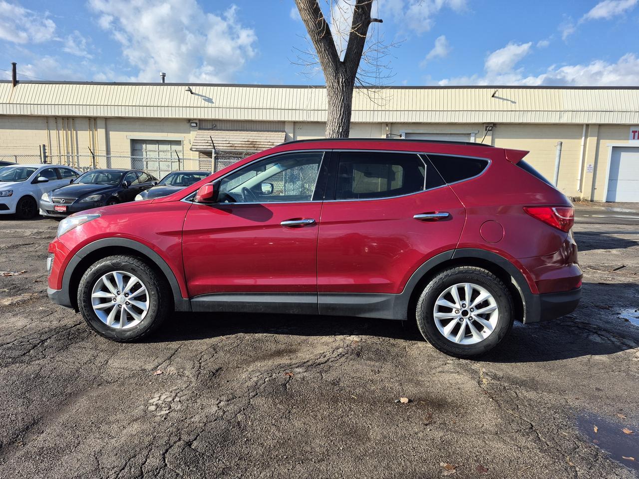 2015 Hyundai Santa Fe Sport GLS Photo