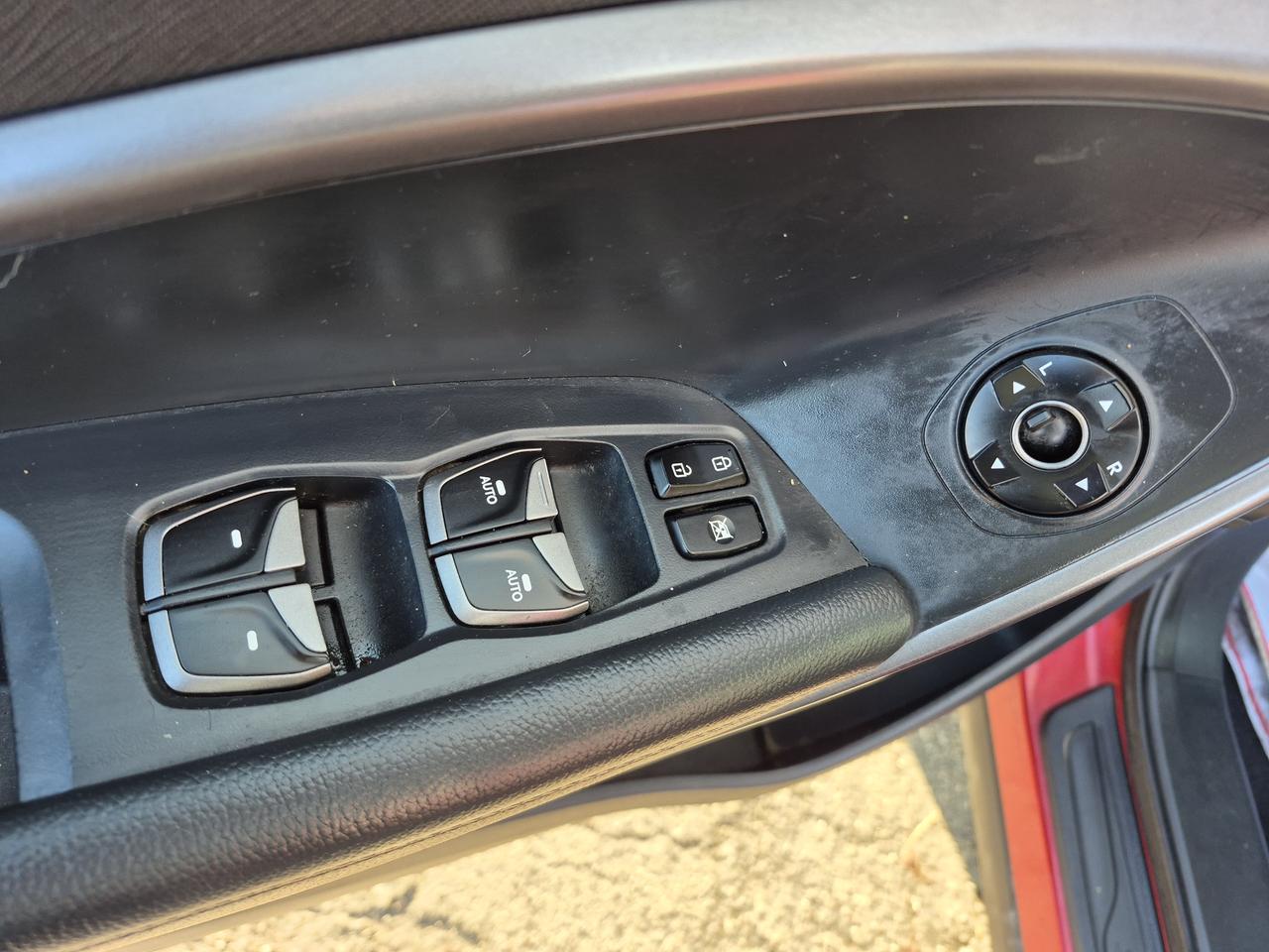 2015 Hyundai Santa Fe Sport GLS Photo